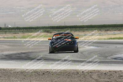 media/Jun-01-2024-CalClub SCCA (Sat) [[0aa0dc4a91]]/Group 2/Race/